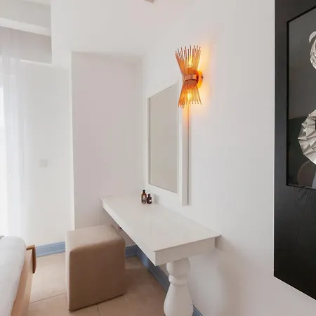 Appartement 202 *